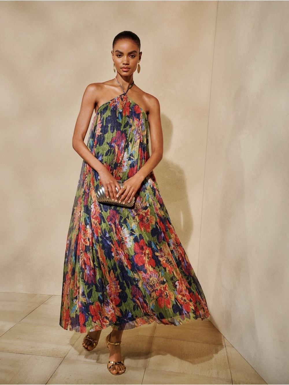 The White Lotus x AQUA
Metallic Knit Pleat Floral Halter Midi Dress